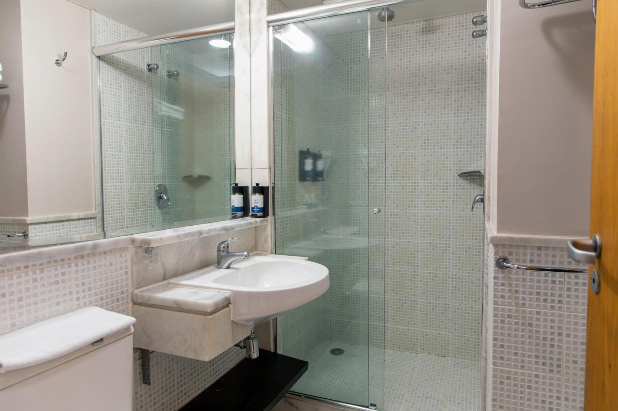 Hotel Slaviero Curitiba Batel Extérieur photo