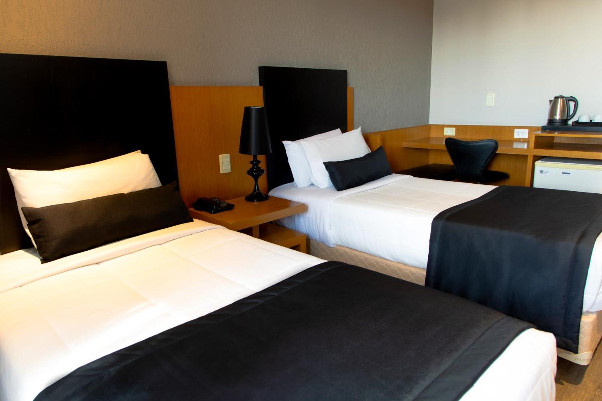 Hotel Slaviero Curitiba Batel Extérieur photo