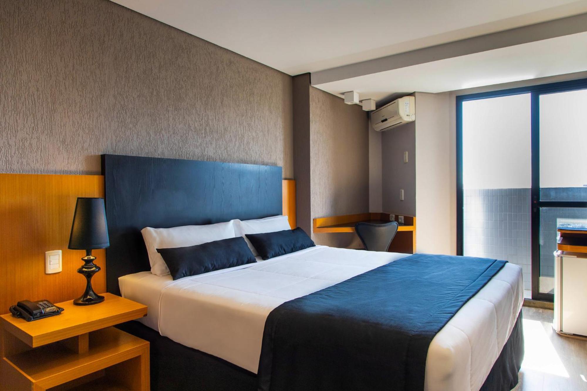 Hotel Slaviero Curitiba Batel Extérieur photo