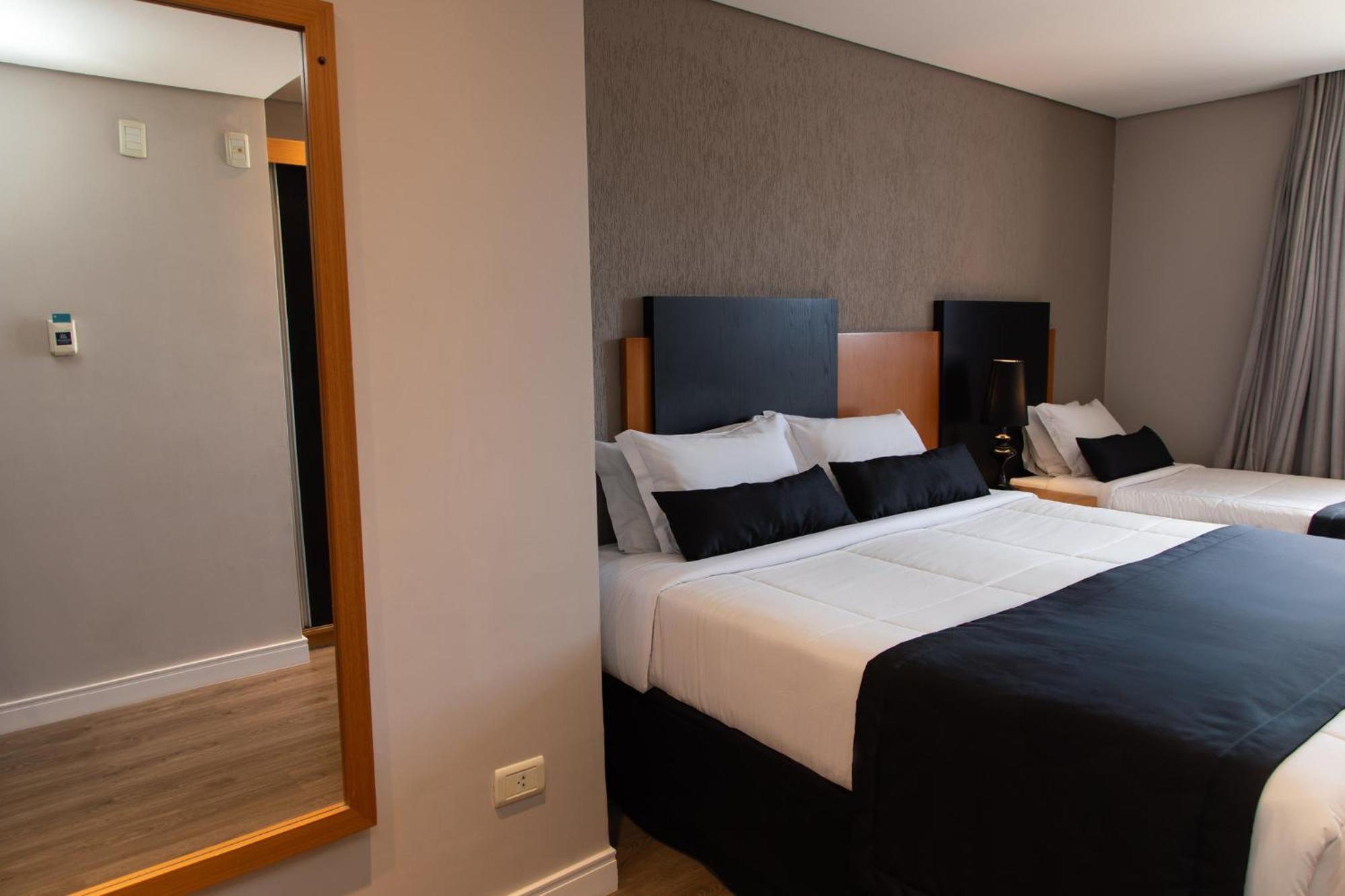 Hotel Slaviero Curitiba Batel Extérieur photo