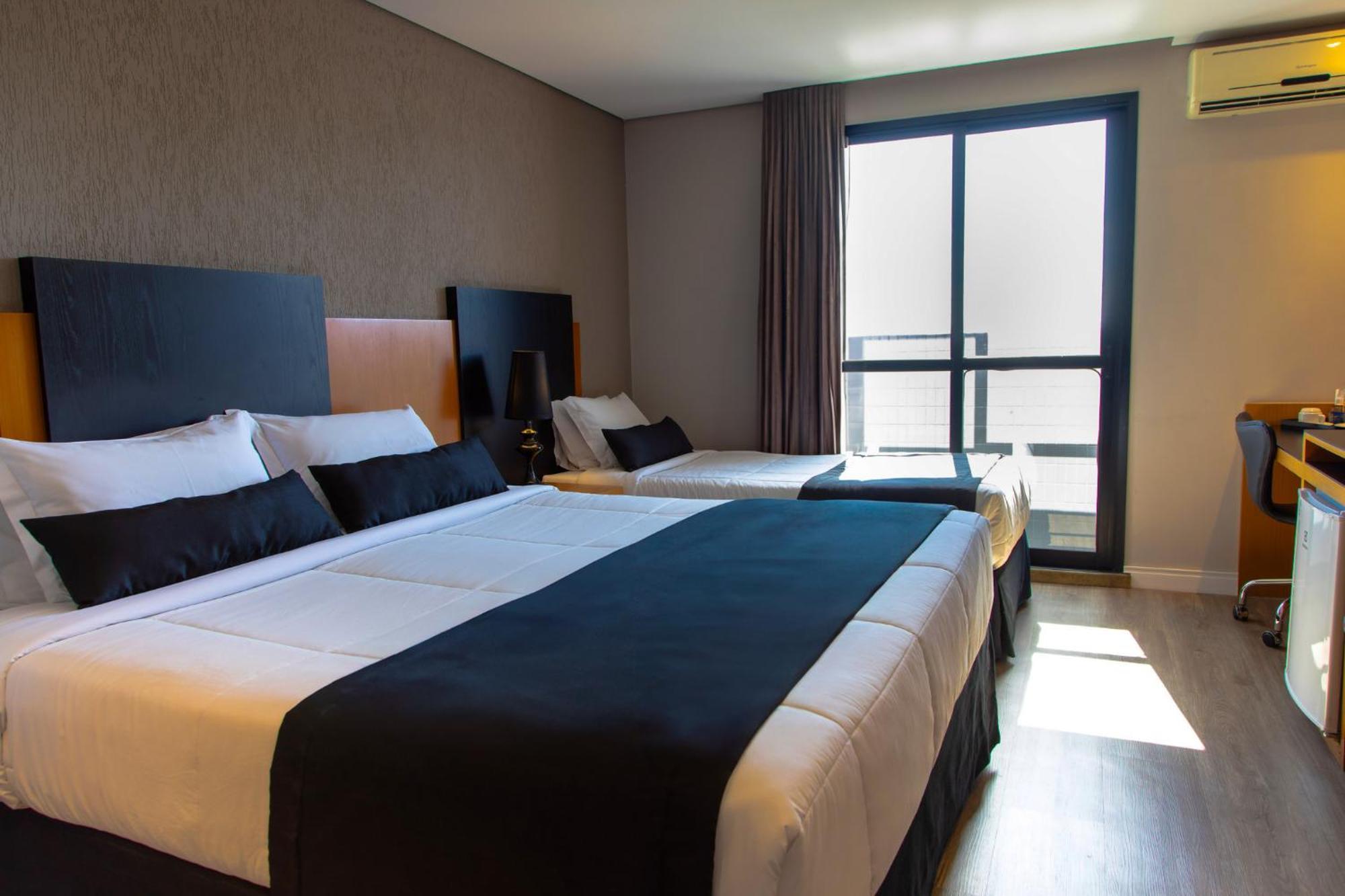 Hotel Slaviero Curitiba Batel Extérieur photo